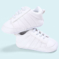 Preview: So chic und herzig: Baby-Sneaker Taufschuhe