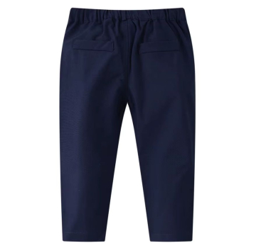 Total chic: Anzug-Set navyblau mit Weste, Hemd, Fliege und Hose