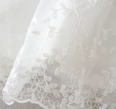 Langes stilsicheres Taufkleid zweiteilig, wunderschön, weich fliessend