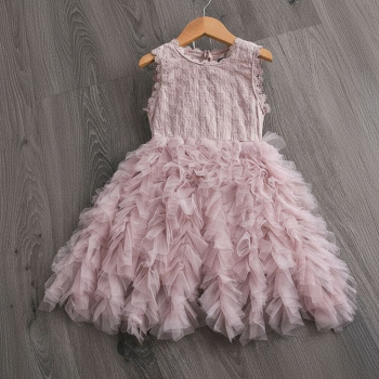 Preview: Lieblingskleid in Altrosa: Weiches Mädchenkleid mit flauschigem Rock