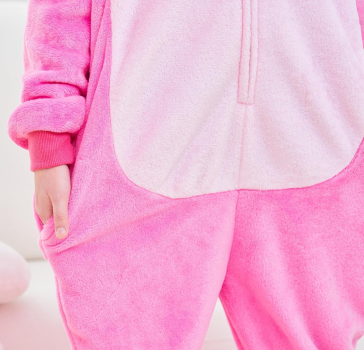 Kuscheliger Overall in rosa oder blau - perfekt für kühle Tage, zuhause, Kinderfasnacht, Halloween