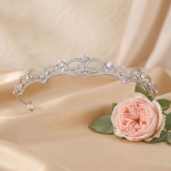 Preview: Tiara mit schönen Ornamenten - elegante Krone für Mädchen mit Strasssteinchen