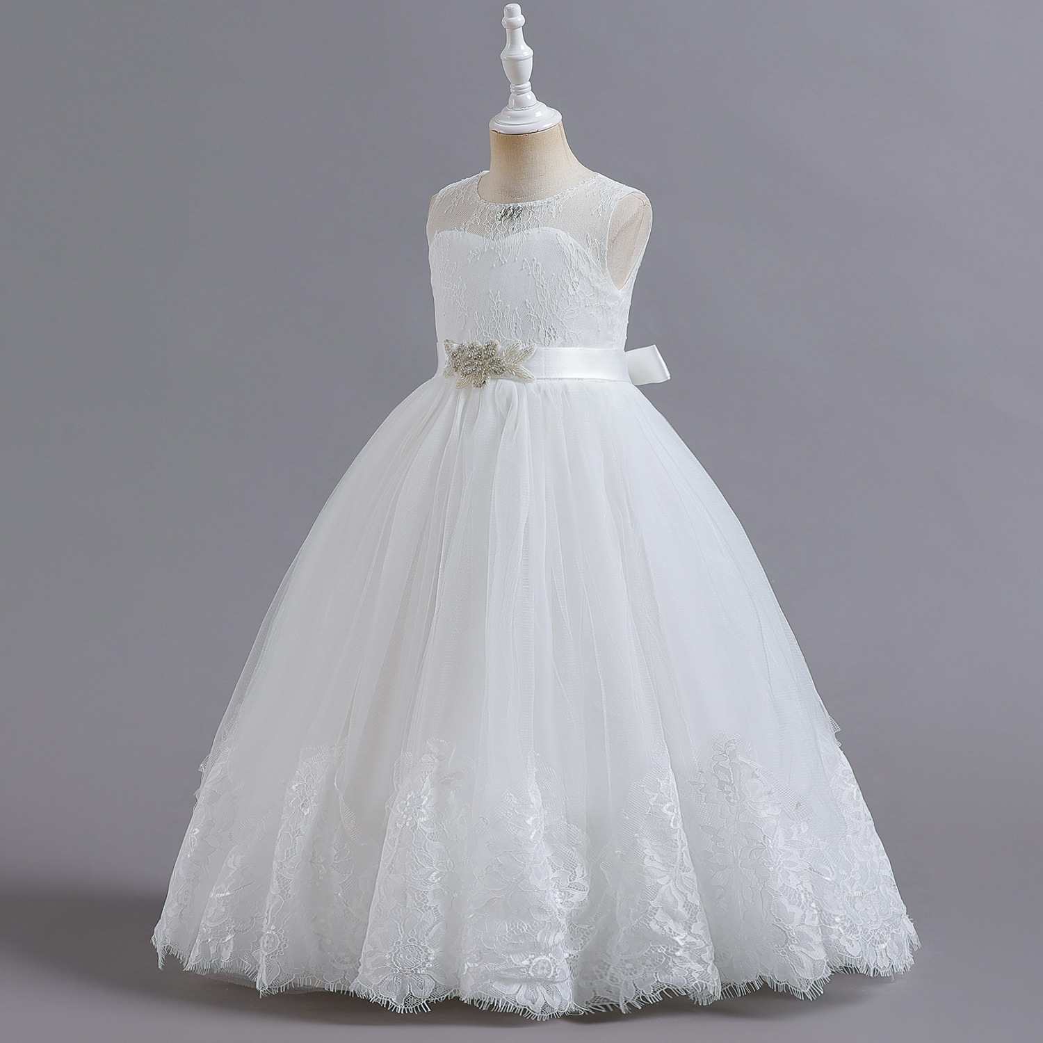 Weisses Kleid Madchen